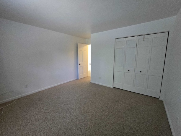 700 kiwanis, FREEPORT, Illinois 61032, 2 Bedrooms Bedrooms, ,1 BathroomBathrooms,Condominium,For Sale,kiwanis,202604951
