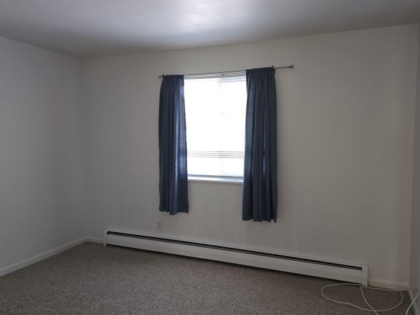 700 kiwanis, FREEPORT, Illinois 61032, 2 Bedrooms Bedrooms, ,1 BathroomBathrooms,Condominium,For Sale,kiwanis,202604951