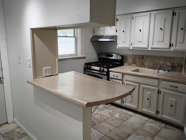 1414 16th, ROCKFORD, Illinois 61104, ,2 Units,For Sale,16th,202604952