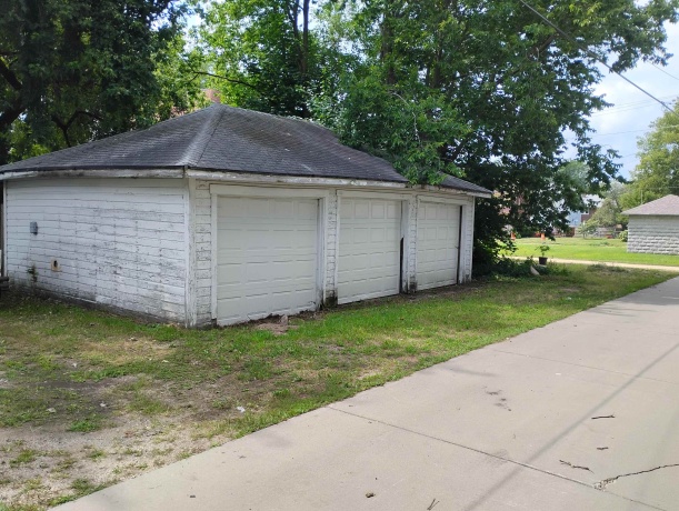 1414 16th, ROCKFORD, Illinois 61104, ,2 Units,For Sale,16th,202604952