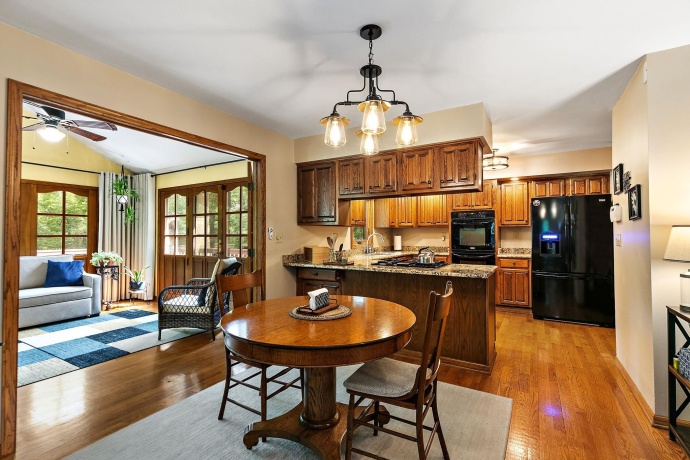 7797 North Gate Rd, ROSCOE, Illinois 61073, 4 Bedrooms Bedrooms, ,2 BathroomsBathrooms,House,For Sale,North Gate Rd,202604953