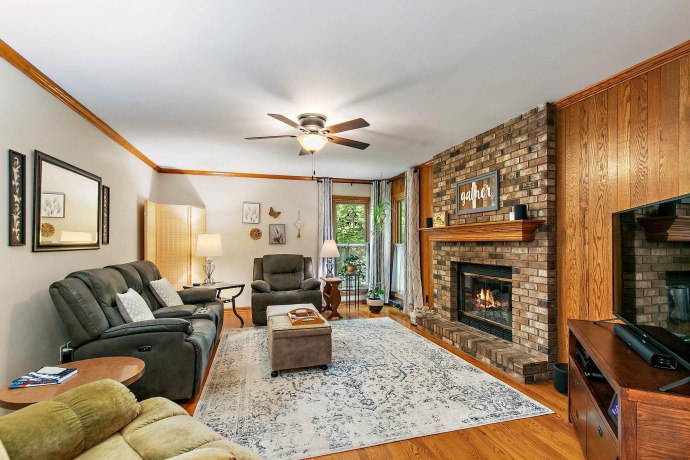 7797 North Gate Rd, ROSCOE, Illinois 61073, 4 Bedrooms Bedrooms, ,2 BathroomsBathrooms,House,For Sale,North Gate Rd,202604953