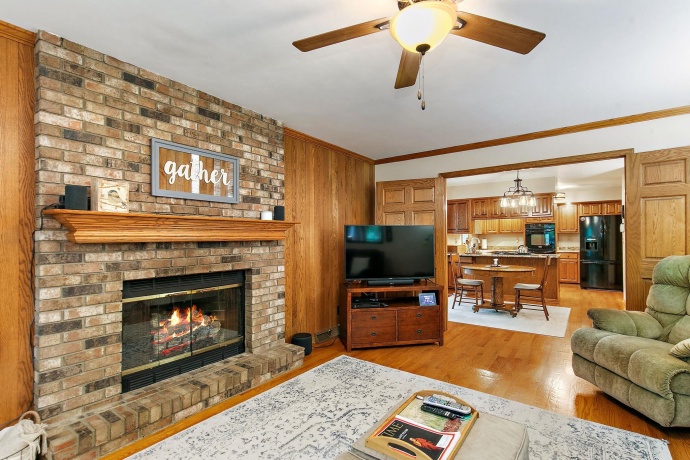 7797 North Gate Rd, ROSCOE, Illinois 61073, 4 Bedrooms Bedrooms, ,2 BathroomsBathrooms,House,For Sale,North Gate Rd,202604953