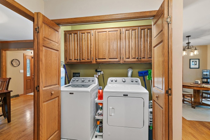 7797 North Gate Rd, ROSCOE, Illinois 61073, 4 Bedrooms Bedrooms, ,2 BathroomsBathrooms,House,For Sale,North Gate Rd,202604953