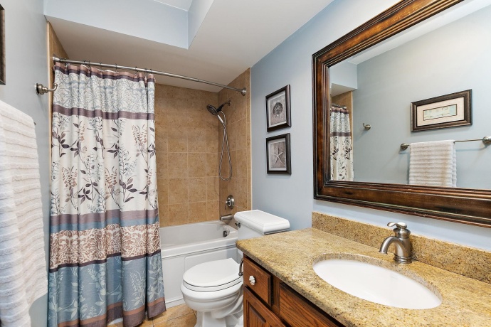7797 North Gate Rd, ROSCOE, Illinois 61073, 4 Bedrooms Bedrooms, ,2 BathroomsBathrooms,House,For Sale,North Gate Rd,202604953
