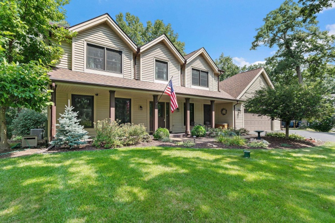 7797 North Gate Rd, ROSCOE, Illinois 61073, 4 Bedrooms Bedrooms, ,2 BathroomsBathrooms,House,For Sale,North Gate Rd,202604953