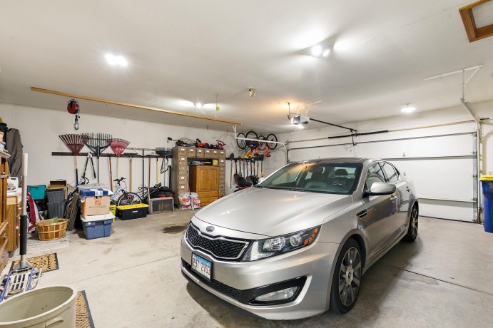 7797 North Gate Rd, ROSCOE, Illinois 61073, 4 Bedrooms Bedrooms, ,2 BathroomsBathrooms,House,For Sale,North Gate Rd,202604953