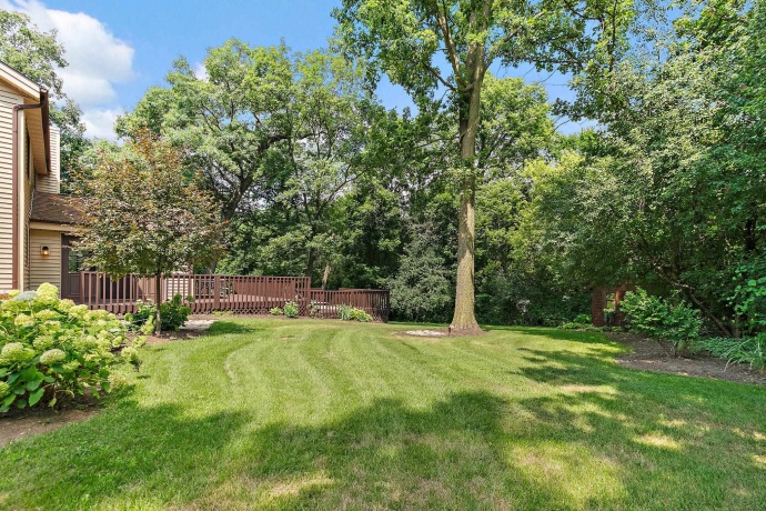 7797 North Gate Rd, ROSCOE, Illinois 61073, 4 Bedrooms Bedrooms, ,2 BathroomsBathrooms,House,For Sale,North Gate Rd,202604953