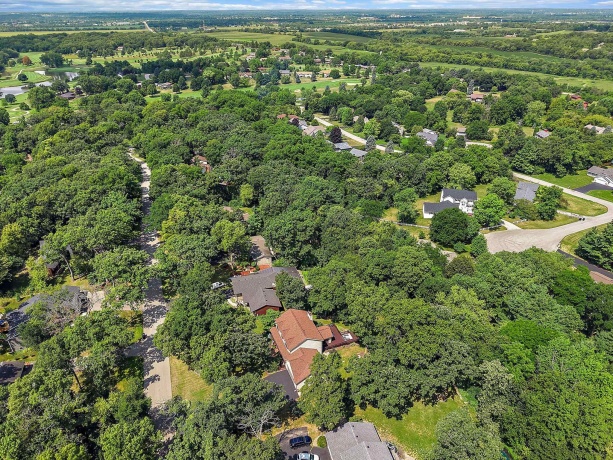 7797 North Gate Rd, ROSCOE, Illinois 61073, 4 Bedrooms Bedrooms, ,2 BathroomsBathrooms,House,For Sale,North Gate Rd,202604953