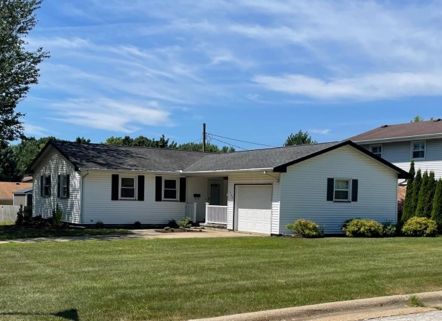 1708 GREEN, Peru, Illinois 61354, 3 Bedrooms Bedrooms, ,1 BathroomBathrooms,House,For Sale,GREEN,202604954