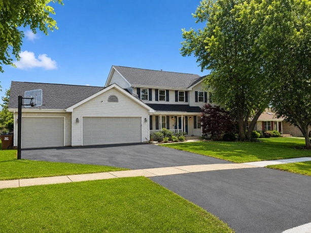 1222 Butler, ROCKFORD, Illinois 61108, 4 Bedrooms Bedrooms, ,2 BathroomsBathrooms,House,For Sale,Butler,202604955