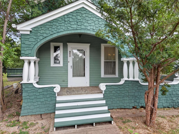 860 Best, MARSEILLES, Illinois 61341, 4 Bedrooms Bedrooms, ,3 BathroomsBathrooms,House,For Sale,Best,202604956