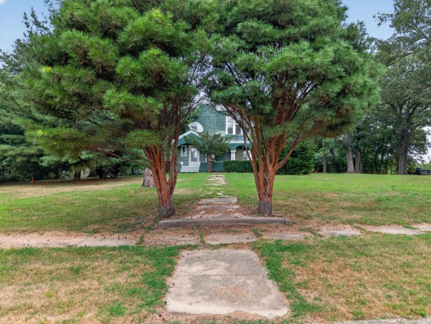 860 Best, MARSEILLES, Illinois 61341, 4 Bedrooms Bedrooms, ,3 BathroomsBathrooms,House,For Sale,Best,202604956