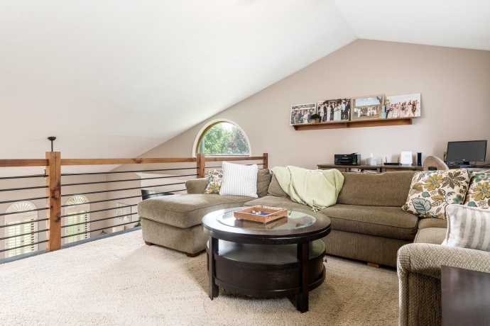 6053 Southdown, ROSCOE, Illinois 61073, 4 Bedrooms Bedrooms, ,3 BathroomsBathrooms,House,For Sale,Southdown,202604584
