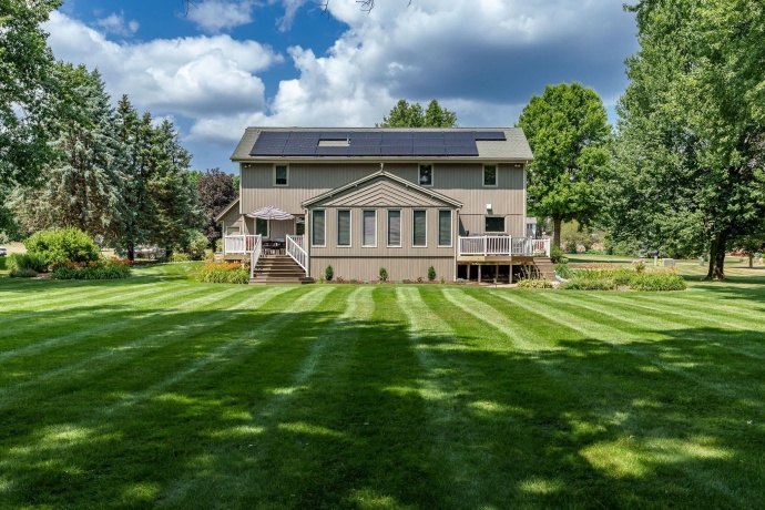 6053 Southdown, ROSCOE, Illinois 61073, 4 Bedrooms Bedrooms, ,3 BathroomsBathrooms,House,For Sale,Southdown,202604584