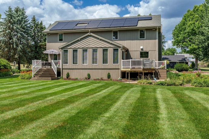6053 Southdown, ROSCOE, Illinois 61073, 4 Bedrooms Bedrooms, ,3 BathroomsBathrooms,House,For Sale,Southdown,202604584