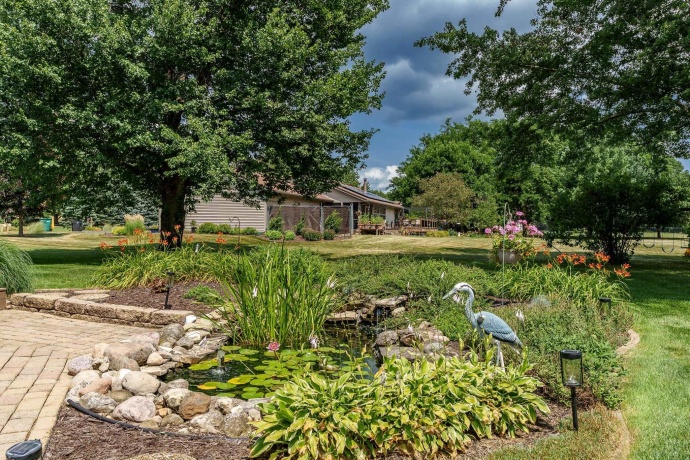 6053 Southdown, ROSCOE, Illinois 61073, 4 Bedrooms Bedrooms, ,3 BathroomsBathrooms,House,For Sale,Southdown,202604584