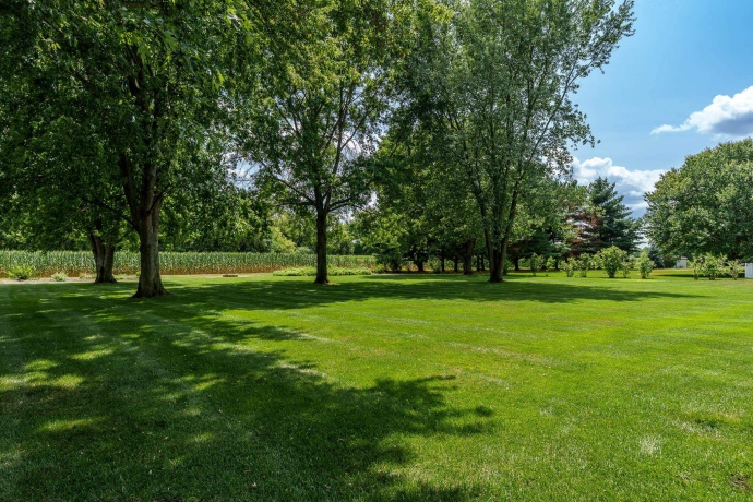 6053 Southdown, ROSCOE, Illinois 61073, 4 Bedrooms Bedrooms, ,3 BathroomsBathrooms,House,For Sale,Southdown,202604584