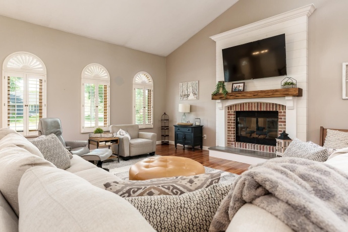 6053 Southdown, ROSCOE, Illinois 61073, 4 Bedrooms Bedrooms, ,3 BathroomsBathrooms,House,For Sale,Southdown,202604584