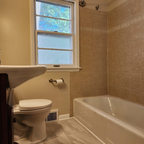 1208 Scottswood Rd., ROCKFORD, Illinois 61107, 3 Bedrooms Bedrooms, ,1 BathroomBathrooms,House,For Sale,Scottswood Rd.,202604957