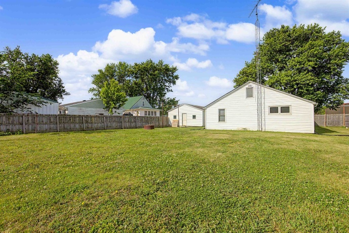8505 IL Route 84 South, HANOVER, Illinois 61041, 3 Bedrooms Bedrooms, ,1 BathroomBathrooms,House,For Sale,IL Route 84 South,202603587