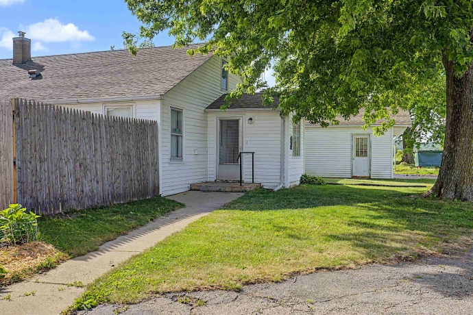 8505 IL Route 84 South, HANOVER, Illinois 61041, 3 Bedrooms Bedrooms, ,1 BathroomBathrooms,House,For Sale,IL Route 84 South,202603587
