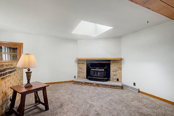 8505 IL Route 84 South, HANOVER, Illinois 61041, 3 Bedrooms Bedrooms, ,1 BathroomBathrooms,House,For Sale,IL Route 84 South,202603587