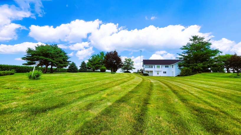 11056 Center, DURAND, Illinois 61024, 4 Bedrooms Bedrooms, ,2 BathroomsBathrooms,House,For Sale,Center,202604524