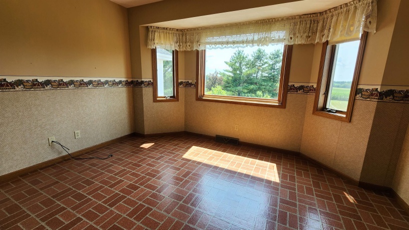 11056 Center, DURAND, Illinois 61024, 4 Bedrooms Bedrooms, ,2 BathroomsBathrooms,House,For Sale,Center,202604524