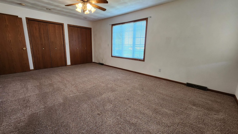 11056 Center, DURAND, Illinois 61024, 4 Bedrooms Bedrooms, ,2 BathroomsBathrooms,House,For Sale,Center,202604524