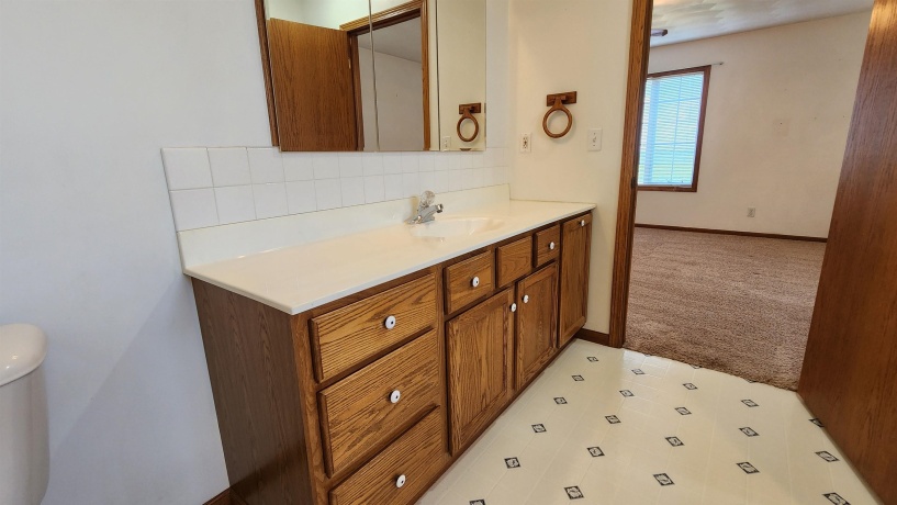 11056 Center, DURAND, Illinois 61024, 4 Bedrooms Bedrooms, ,2 BathroomsBathrooms,House,For Sale,Center,202604524