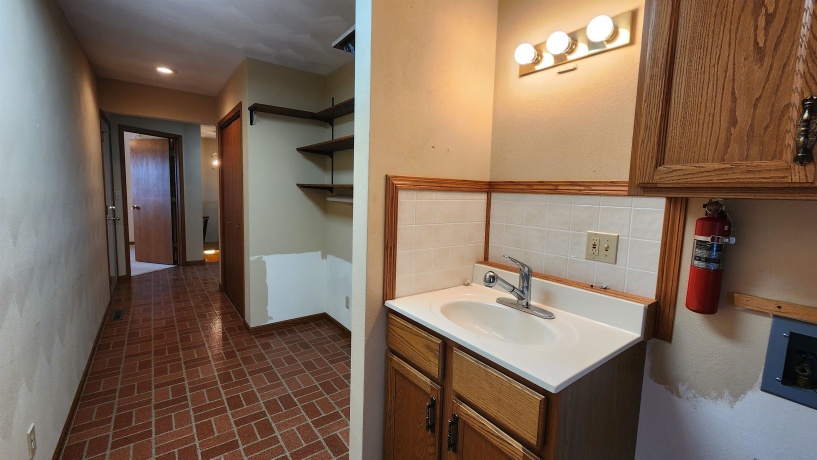 11056 Center, DURAND, Illinois 61024, 4 Bedrooms Bedrooms, ,2 BathroomsBathrooms,House,For Sale,Center,202604524