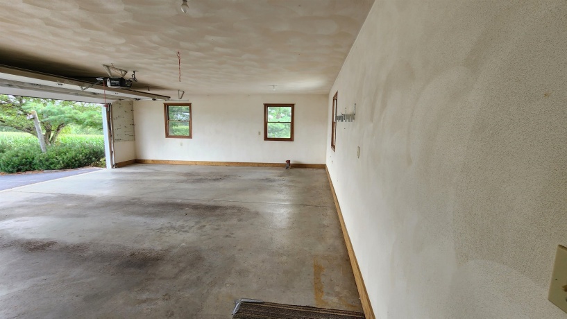 11056 Center, DURAND, Illinois 61024, 4 Bedrooms Bedrooms, ,2 BathroomsBathrooms,House,For Sale,Center,202604524
