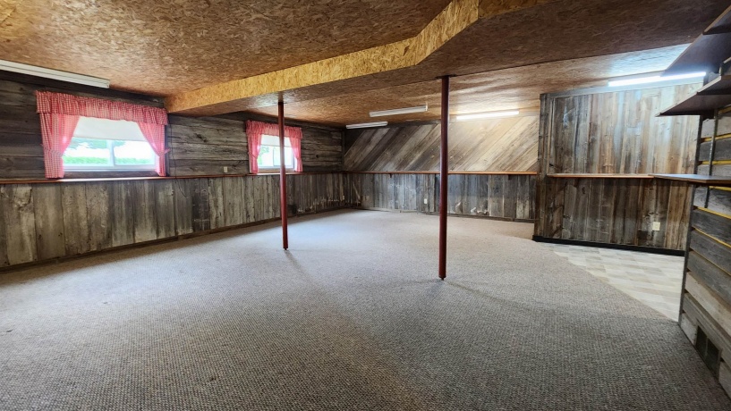 11056 Center, DURAND, Illinois 61024, 4 Bedrooms Bedrooms, ,2 BathroomsBathrooms,House,For Sale,Center,202604524