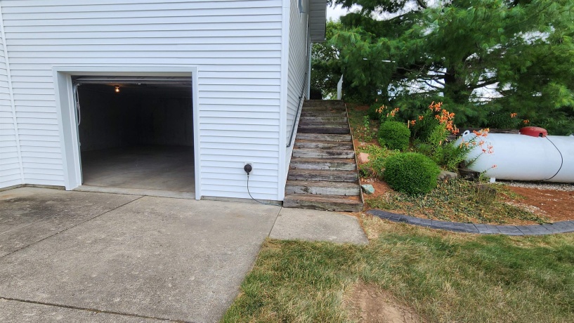 11056 Center, DURAND, Illinois 61024, 4 Bedrooms Bedrooms, ,2 BathroomsBathrooms,House,For Sale,Center,202604524