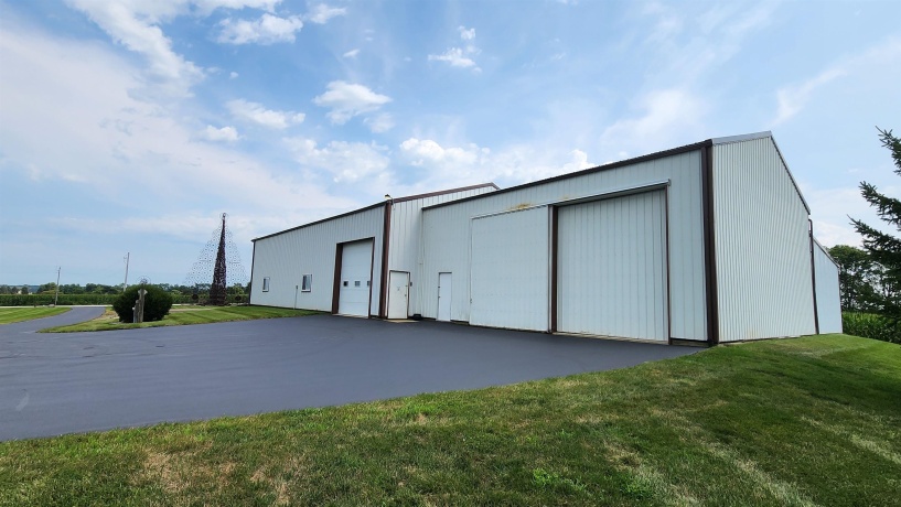 11056 Center, DURAND, Illinois 61024, 4 Bedrooms Bedrooms, ,2 BathroomsBathrooms,House,For Sale,Center,202604524
