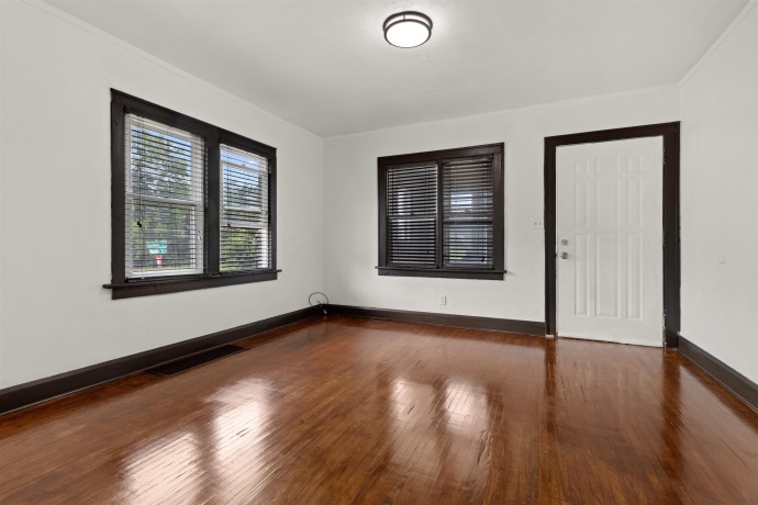 328 Waldo, ROCKFORD, Illinois 61101, 2 Bedrooms Bedrooms, ,2 BathroomsBathrooms,House,For Sale,Waldo,202604424