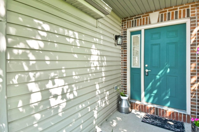 6582 Kristines, SOUTH BELOIT, Illinois 61080, 3 Bedrooms Bedrooms, ,2 BathroomsBathrooms,Condominium,For Sale,Kristines,202603533