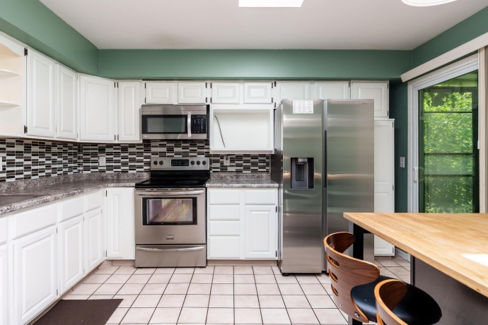 2938 Southbridge, ROCKFORD, Illinois 61114, 3 Bedrooms Bedrooms, ,2 BathroomsBathrooms,House,For Sale,Southbridge,202604959