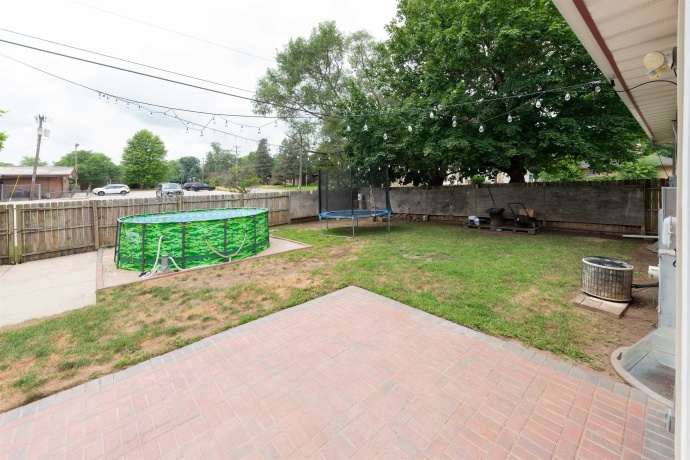 2624 Prial, ROCKFORD, Illinois 61101, 3 Bedrooms Bedrooms, ,1 BathroomBathrooms,House,For Sale,Prial,202604960
