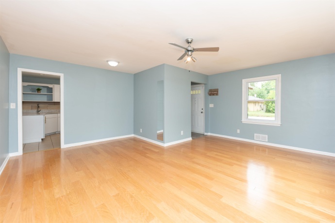 2624 Prial, ROCKFORD, Illinois 61101, 3 Bedrooms Bedrooms, ,1 BathroomBathrooms,House,For Sale,Prial,202604960