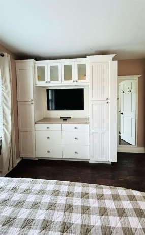 2924 GUILFORD, ROCKFORD, Illinois 61107, 3 Bedrooms Bedrooms, ,2 BathroomsBathrooms,House,For Sale,GUILFORD,202604962