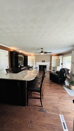 2924 GUILFORD, ROCKFORD, Illinois 61107, 3 Bedrooms Bedrooms, ,2 BathroomsBathrooms,House,For Sale,GUILFORD,202604962