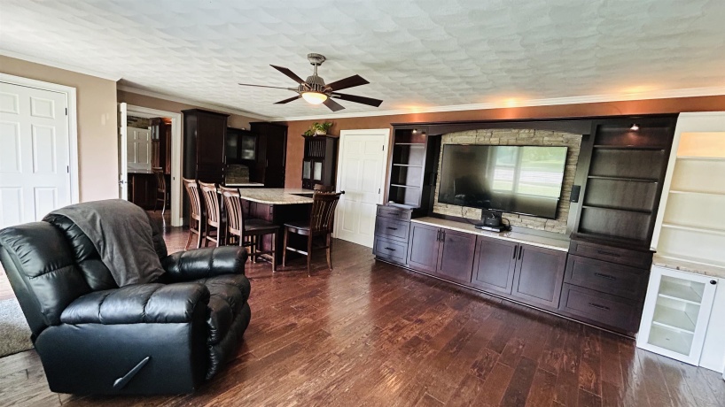 2924 GUILFORD, ROCKFORD, Illinois 61107, 3 Bedrooms Bedrooms, ,2 BathroomsBathrooms,House,For Sale,GUILFORD,202604962