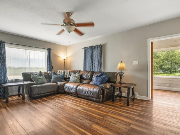 5322 Tipple Rd, ROCKFORD, Illinois 61102, 3 Bedrooms Bedrooms, ,2 BathroomsBathrooms,House,For Sale,Tipple Rd,202604963