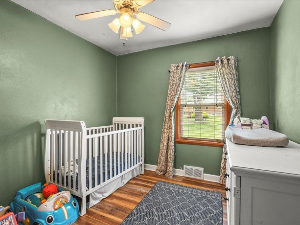 5322 Tipple Rd, ROCKFORD, Illinois 61102, 3 Bedrooms Bedrooms, ,2 BathroomsBathrooms,House,For Sale,Tipple Rd,202604963