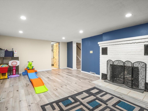 5322 Tipple Rd, ROCKFORD, Illinois 61102, 3 Bedrooms Bedrooms, ,2 BathroomsBathrooms,House,For Sale,Tipple Rd,202604963