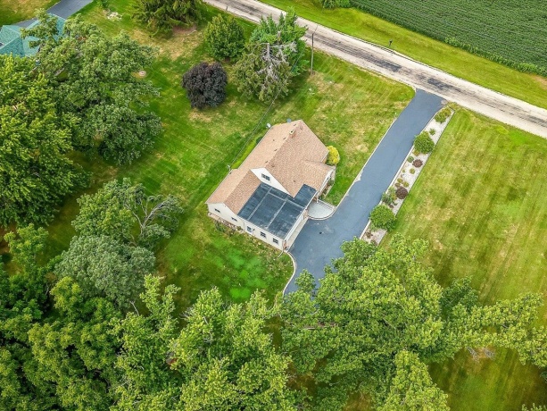 5322 Tipple Rd, ROCKFORD, Illinois 61102, 3 Bedrooms Bedrooms, ,2 BathroomsBathrooms,House,For Sale,Tipple Rd,202604963