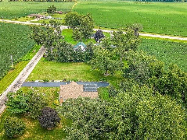 5322 Tipple Rd, ROCKFORD, Illinois 61102, 3 Bedrooms Bedrooms, ,2 BathroomsBathrooms,House,For Sale,Tipple Rd,202604963