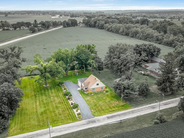 5322 Tipple Rd, ROCKFORD, Illinois 61102, 3 Bedrooms Bedrooms, ,2 BathroomsBathrooms,House,For Sale,Tipple Rd,202604963